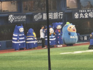 ニーダ
