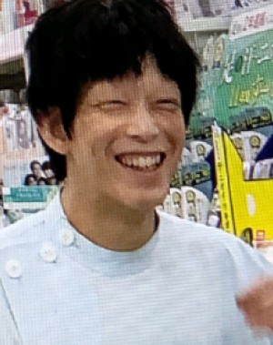 しばけい
