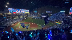 みつ