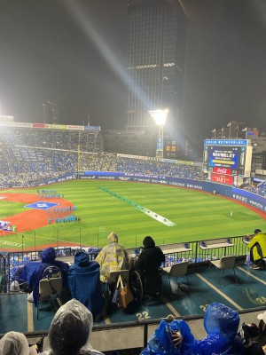 トモ